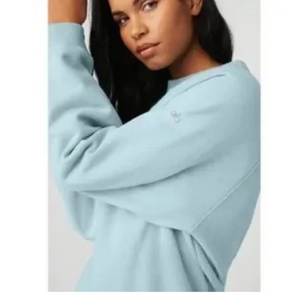 ALO Yoga Chalk Blue Free Time Sweat Set - Picture 8 of 8